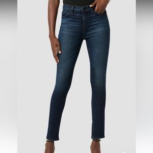 Hudson Jeans - Nico Super Skinny - size 24